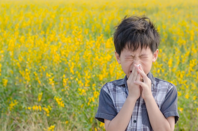 Ilustrasi pilek karena alergi pada anak. (Foto: Shutter Stock)