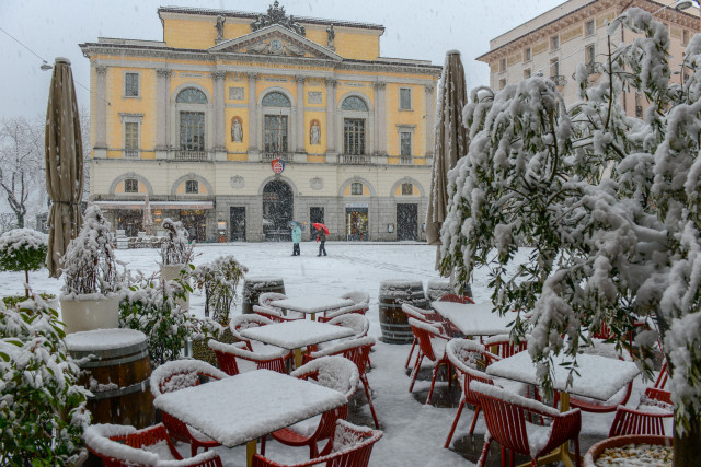 Kota Lugano di Swiss Kala Dibalut Salju (Foto: Shutter Stock)