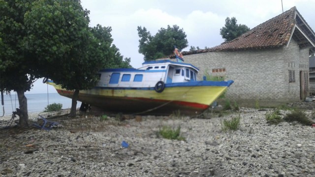 Kerusakan akibat tsunami Selat Sunda di Pulau Sebesi, Provinsi Lampung. (Foto: Dok. Istimewa)