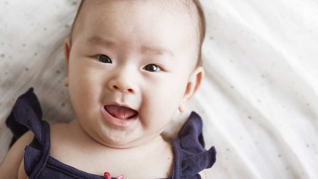Memotong Bulu Mata Bayi Bikin Lentik, Mitos Atau Fakta? | kumparan.com