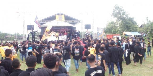 Gelar Syukuran Warga Baru PSHT Rayon Trenggulunan dan Butoh