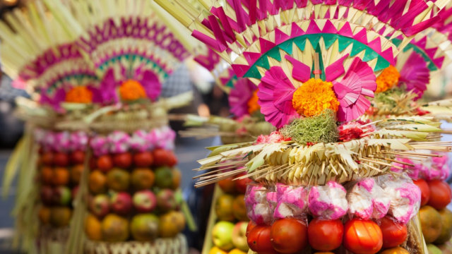 Buah-buahan yang disiapkan pada Hari Raya Galungan (Foto: Shutterstock)