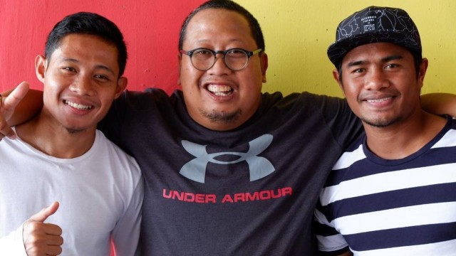 Muly Munial (tengah) bersama Evan Dimas (kiri) dan Ilham Udin (kanan) sebelum bergabung dengan Selangor FA. (Foto: Instagram/@mulymunial)