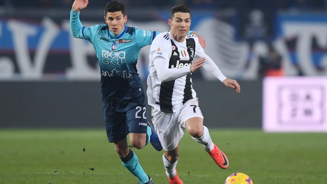 Ronaldo selamatkan Juventus dari kekalahan. (Foto: Reuters/Alberto Lingria)