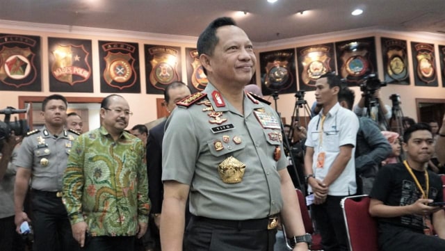 Kapolri Jenderal, Tito Karnavian tiba di Gedung Rupatama Mabes Polri, Jakarta. (Foto: Jamal Ramadhan/kumparan)