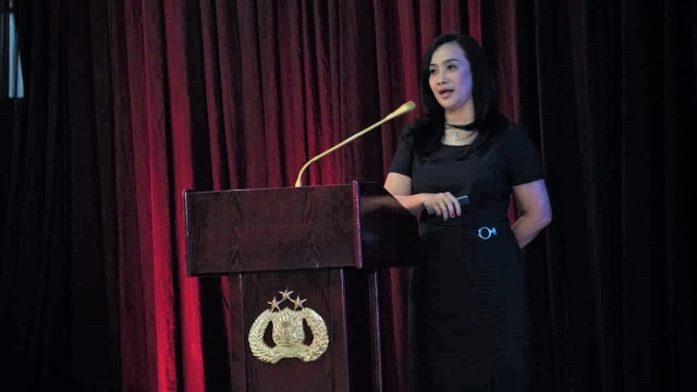 Cerita Maria Pauline Lumowa: Mengembara ke Israel, Menyelam ke Laut Dalam (2165)