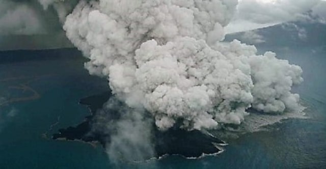 Status Gunung Anak Krakatau Jadi Siaga, Radius Bahaya Diperluas 5 Kilometer dari Kawah