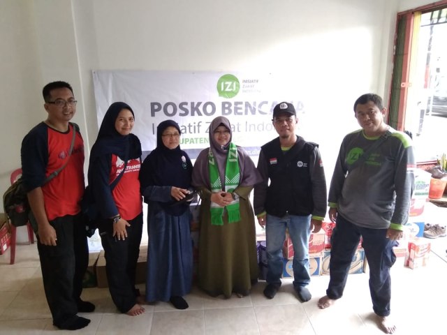 Tambahan personil dari Tim IZI Bandung; Posko Bencana Tsunami,Banten. (1)