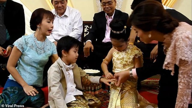 Masih Berusia 6 Tahun, Anak Kembar Thailand Dinikahkan Orang Tuanya (2)