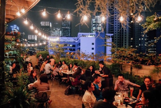 Restoran rooftop (Foto: Instagram/ @hauserooftop)