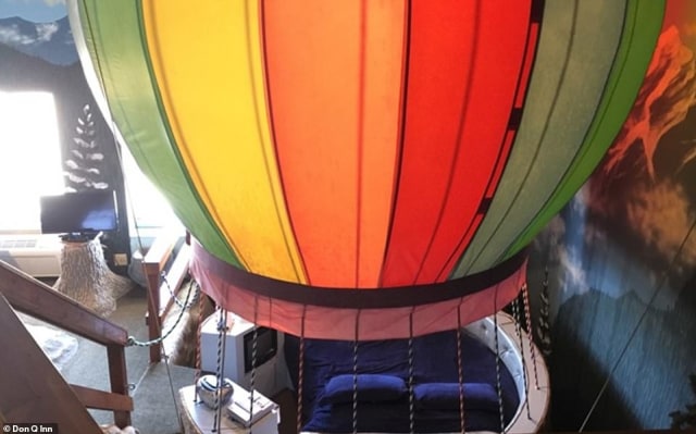 Tema kamar balon udara di Don Q Inn Hotel (Foto: dok. Don Q Inn Hotel)