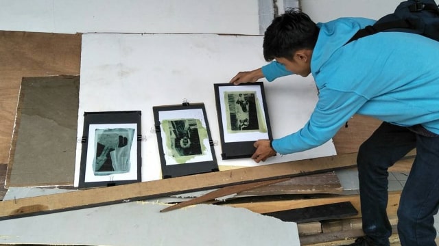 Contoh proses pengeringan kertas setelah melewati proses cetak. (Foto: Instagram/@irwandioldprint)