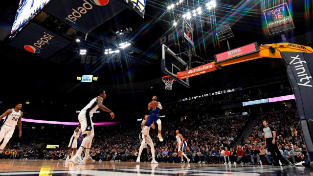 Nuggets kalahkan Spurs di Pepsi Center. (Foto: USA Today/Reuters/Ron Chenoy)
