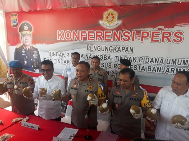 Polisi Gagalkan Peredaran Sabu 12 Kg Asal Malaysia di Banjarmasin (1)