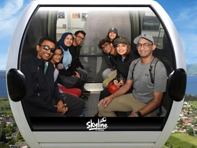 Najwa Shihab Mencoba Gondola di Selandia Baru (Foto: Instagram (@najwashihab))