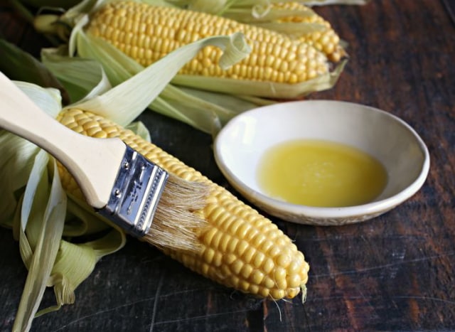 Tips membuat jagung bakar (Foto: Pinterest/ Anita Schecter)