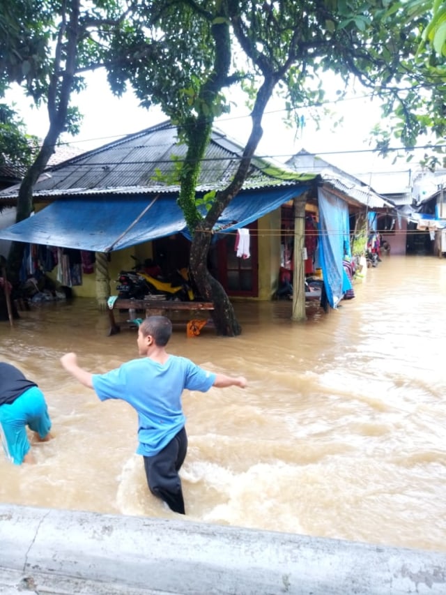 Suasana banjir di pemukiman, Labuan, Banten. (Foto: Dok. Istimewa)