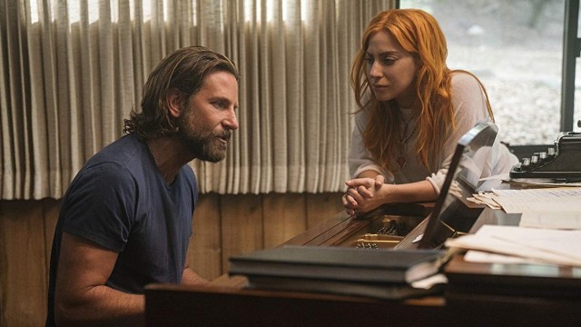 Adegan film 'A Star Is Born' (Foto: IMDb)