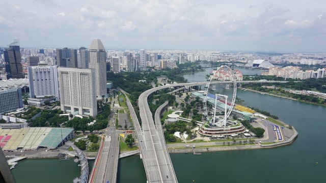 Singapura dari Sands SkyPark Observation Deck (Foto: dok. Yudhistira Amran S/ kumparan)