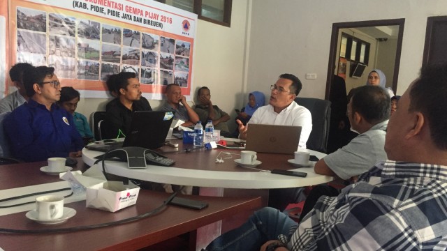 Konferensi pers di kantor BPBA Aceh. (Foto: Zuhri Noviandi/kumparan)