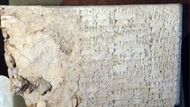 Batu bertulis yang berasal dari kota yang hilang, Irisagrig di Irak. (Foto: U.S. Attorney's Office Eastern District of New York)