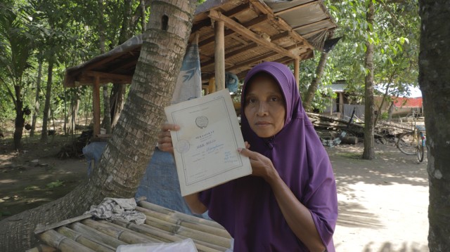 Natikem, pemilik tanah konflik Urut Sewu. (Foto: Ardhana Pragota/kumparan)
