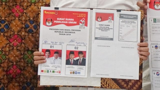 Surat suara pemilihan umum Presiden dan Wakil Presiden tahun 2019. (Foto: Irfan Adi Saputra/kumparan.)