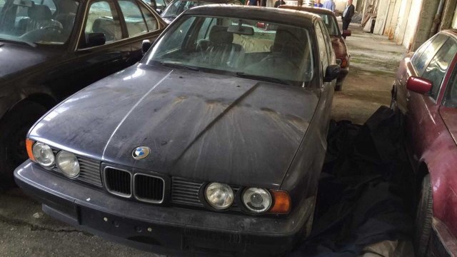 Kumpulan mobil BMW lawas yang masih bau pabrik (Foto: dok. Motor1)