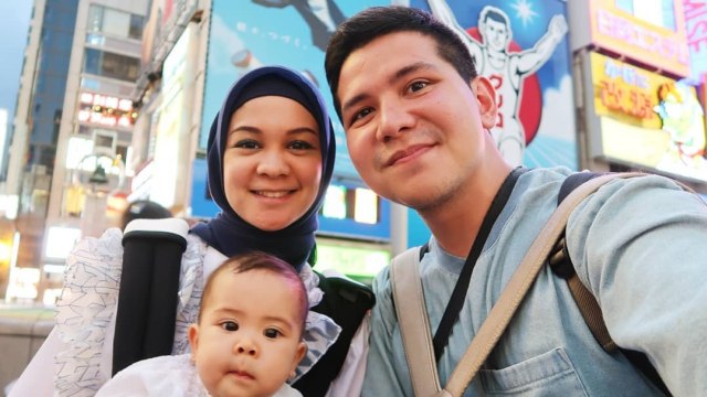 Haykal Kamil dan Keluarga. 
 (Foto: Instagram/@haykalkamil )