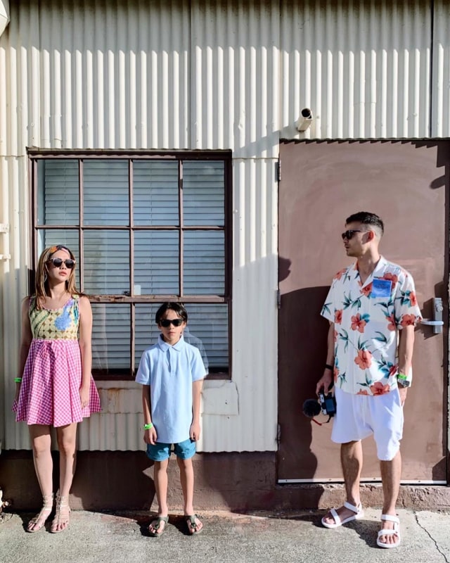Bunga citra Lestasi bersama keluarganya di Hawaii.  (Foto: Instagram/@bclsinclair)