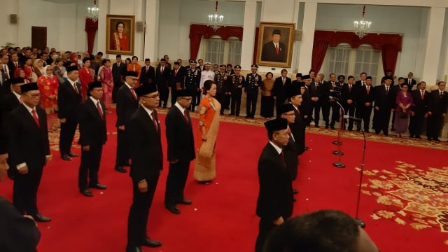 Suasana saat Presiden Joko Widodo melantik 16 Dubes RI untuk negara sahabat di Istana Negara, Jakarta. (Foto: Jihad Akbar/kumparan)