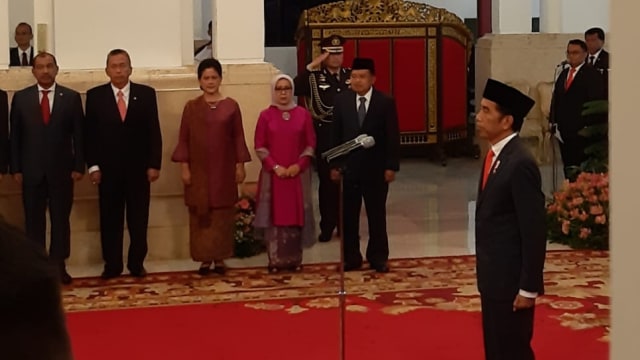 Presiden Joko Widodo melantik 16 Dubes RI untuk negara sahabat di Istana Negara, Jakarta. (Foto: Jihad Akbar/kumparan)