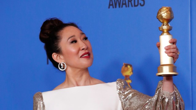 Sandra Oh di Golden Globes 2019 (Foto: REUTERS/Mario Anzuoni)