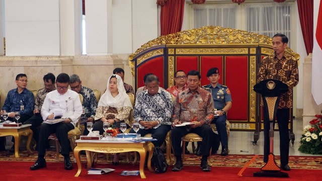 Jokowi Gelar Sidang Kabinet Paripurna Perdana