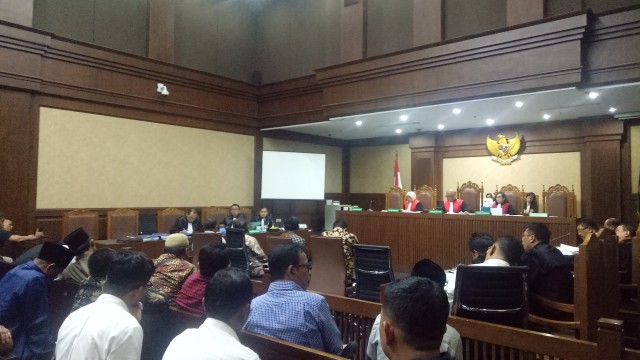 Sidang Gubernur Aceh nonaktif Irwandi di Pengadilan Tipikor Jakarta Foto: Adhim Mugni/kumparan