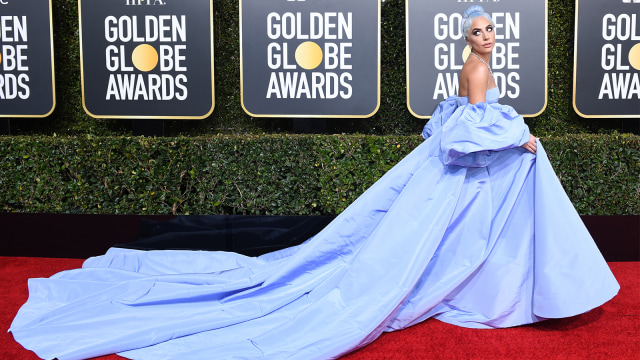 Lady Gaga di Golden Globes 2019. (Foto: AFP/VALERIE MACON)