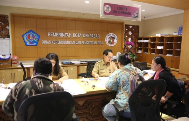 Pelayanan Publik di Denpasar sudah mulai menggunakan afasilitas online (kanalbali/RLS)