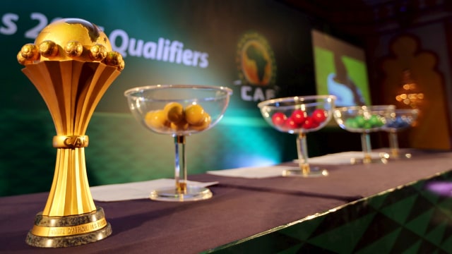 Trofi Piala Afrika. (Foto: REUTERS/Mohamed Abd El Ghany/File Photo)