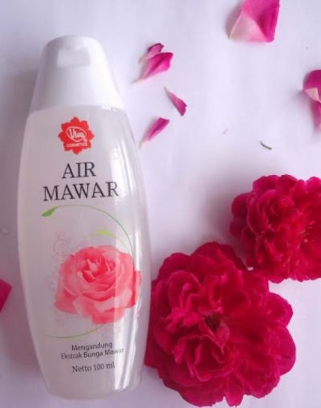 Ini 5 Rekomendasi Rose Water Lokal yang Bermanfaat untuk Kulit (3)