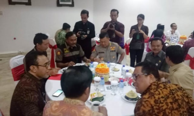 Rapat Koordinasi Pimpinan Daerah di Kantor Gubernur Bali , Rabu (9/1)- kanalbali/RLS