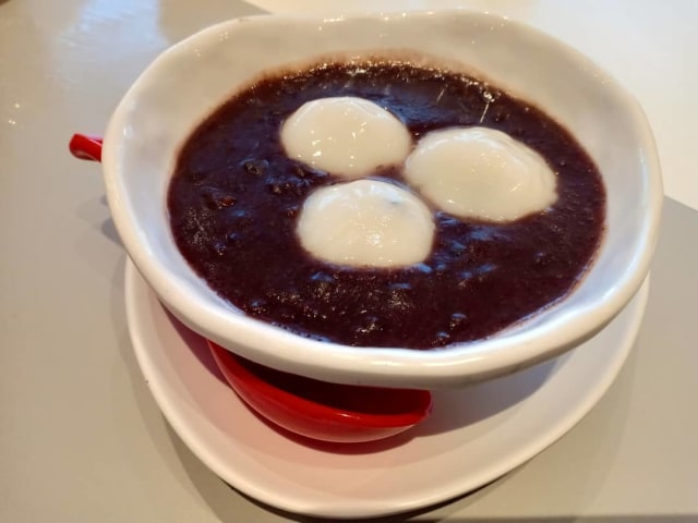 Hot dessert Hong Kong Sheng Kee (Foto: Instagram/ @ellalwayshungry)
