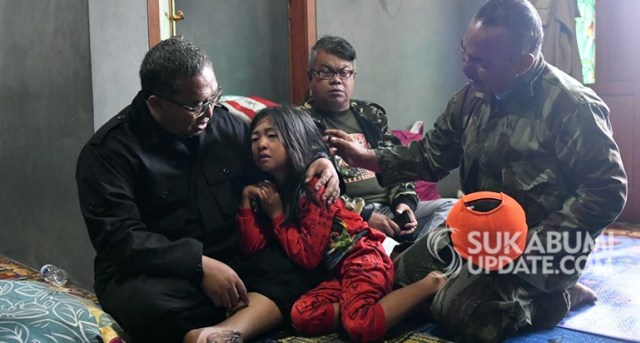 Anak korban longsor Cisolok, Sukabumi. (Foto: Sukabumi Update.)