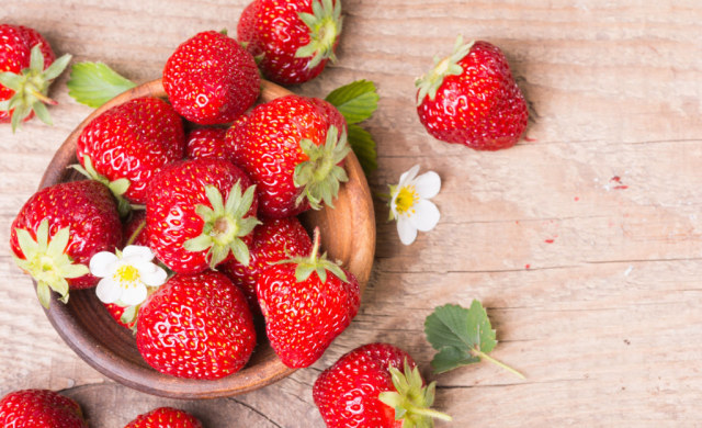4 Manfaat Strawberry untuk Kecantikan Kulit, Bisa Mencerahkan Lho! (3)