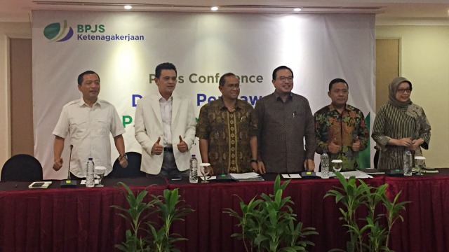 Konferensi pers Dewan Pengawas BPJS TK di Hotel Kartika Chandra, Jakarta, Jumat (11/1). (Foto: Darin Atiandina/kumparan)