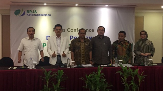 Konferensi Pers Dewan Pengawas BPJS TK di Hotel Kartika Chandra, Jakarta, Jumat (11/1). (Foto: Darin Atiandina/kumparan)