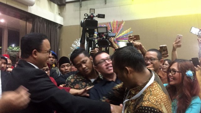 Gubernur DKI Jakarta Anies Baswedan tiba di Ancol, hadiri perayaan natal bersama Pemprov DKI. (Foto: Moh. Fajri/kumparan)