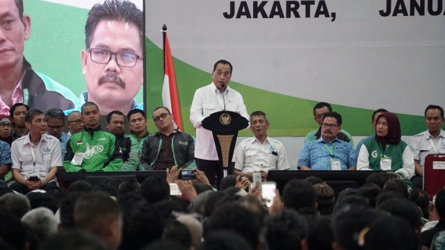 Menteri Perhubungan, Budi Karya saat memberikan pidato di acara Silatnas, Jiexpo, Kemayoran. (Foto: Jamal Ramadhan/kumparan)