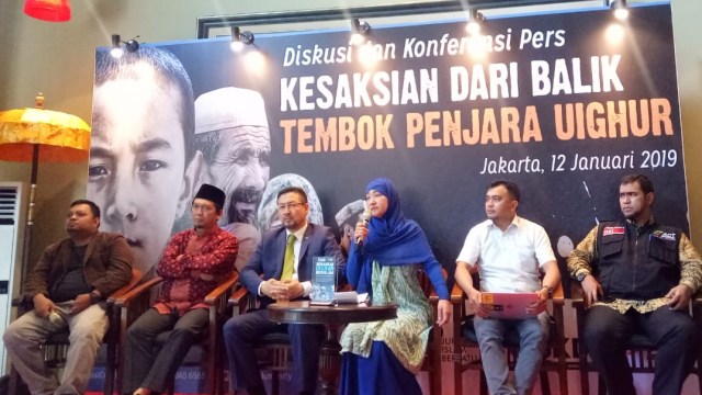 Diskusi 'Kesaksian dari Balik Penjara Uighur' di Restoran Bebek Bengil, Menteng, Jakarta Pusa, Sabtu (12/1). (Foto: Adhim Mugni Mubaroq/kumparan)