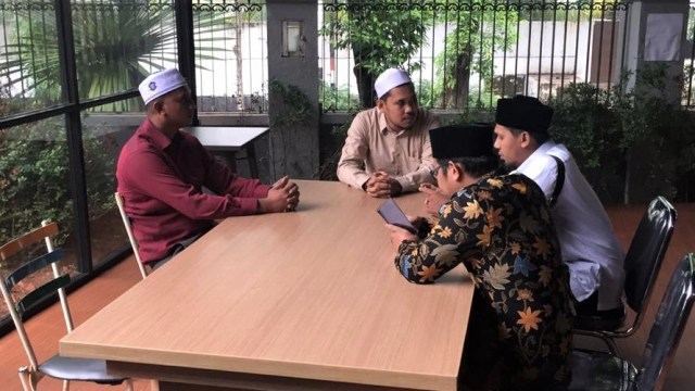 Pertemuan perwakilan BPN Prabowo-Sandi dengan Ikatan Dai Aceh di Media Center Prabowo-Sandi, Jakarta Selatan. (Foto: Ferry Fadhlurrahman/kumparan)