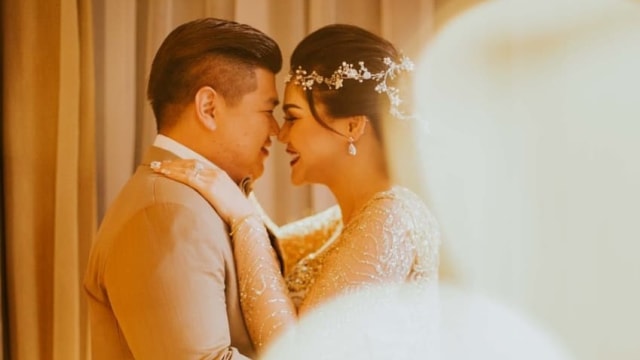 DJ Butterfly resmi dinikahi pria Indonesia, Andri Tanu WIjaya. (Foto: instagram/dj_kattybutterfly36)